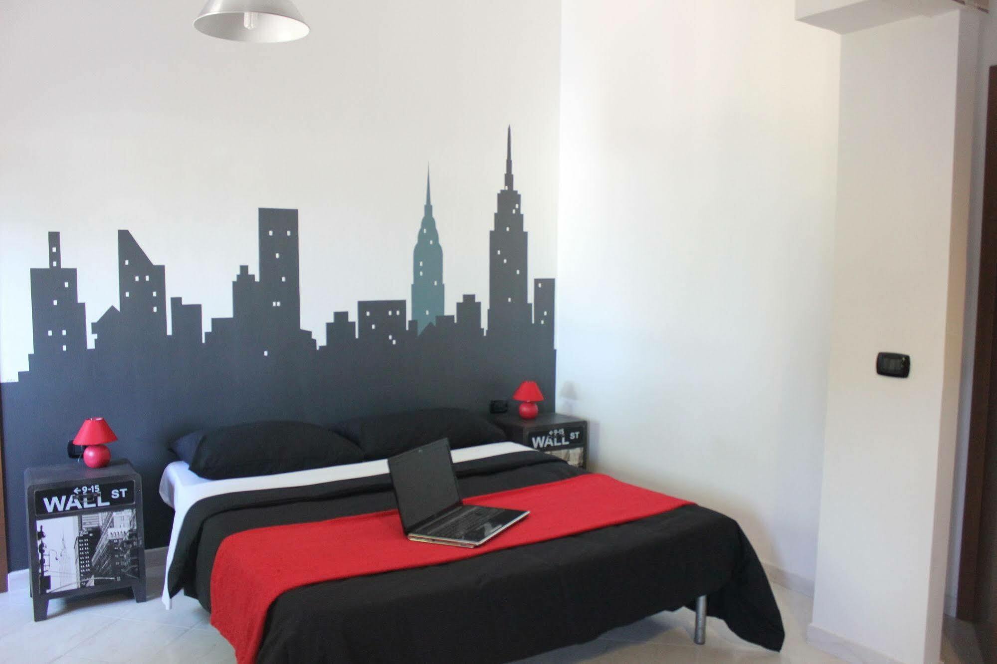 Metropolis Rooms&Services Fiumicino Kültér fotó